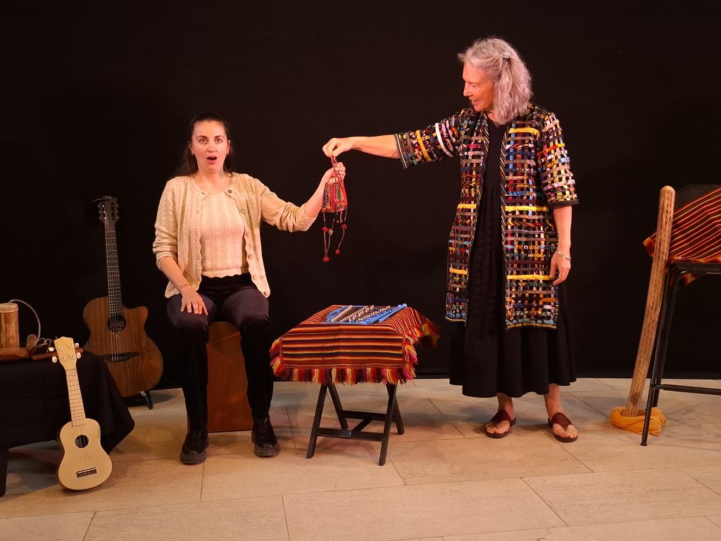 Photo des conteuses Manzanita & La Fée Quignette