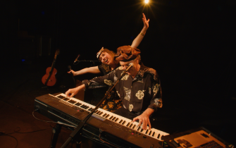 Année Lumière, en concert à l'Ecurie